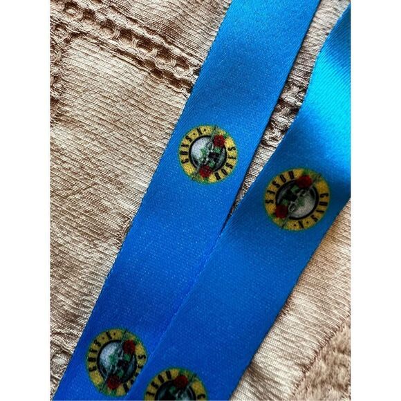 Official Guns N’ Roses Label Promo Lanyard Blue New and never Used slash axl - Picture 4 of 4